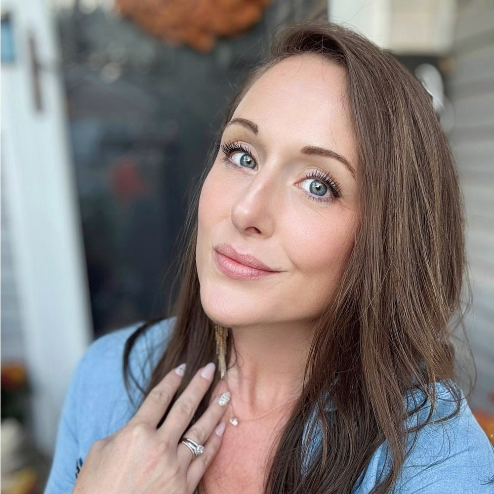 Meet your Posher, Natasha